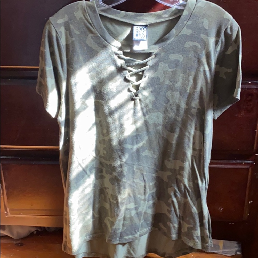 Cute camo top